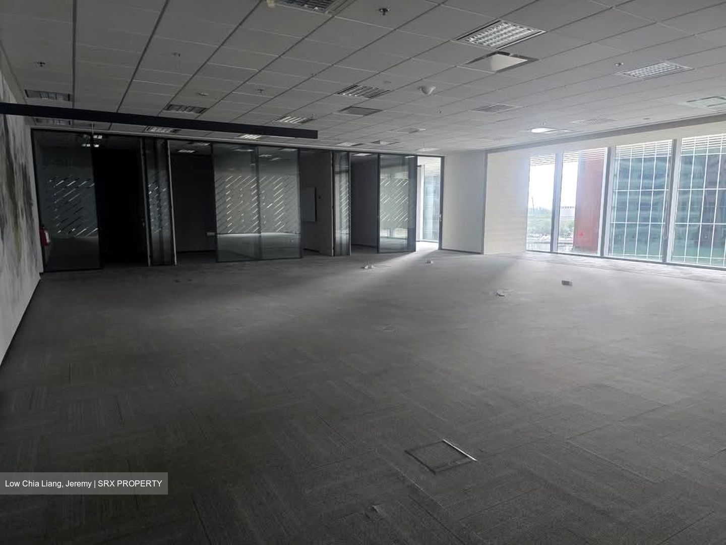 Ocean Financial Centre (D1), Office #572102171